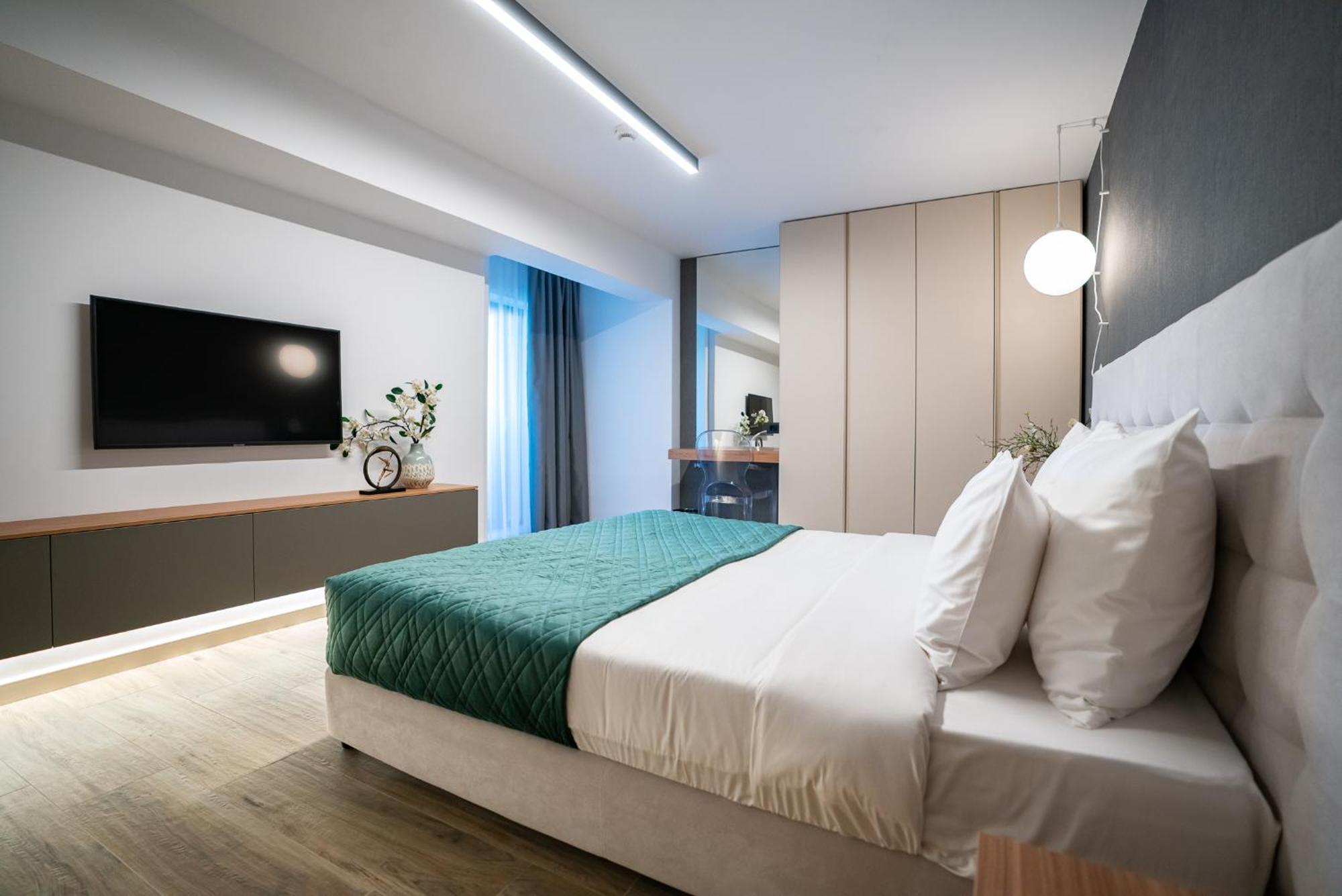 Novos Aparthotel